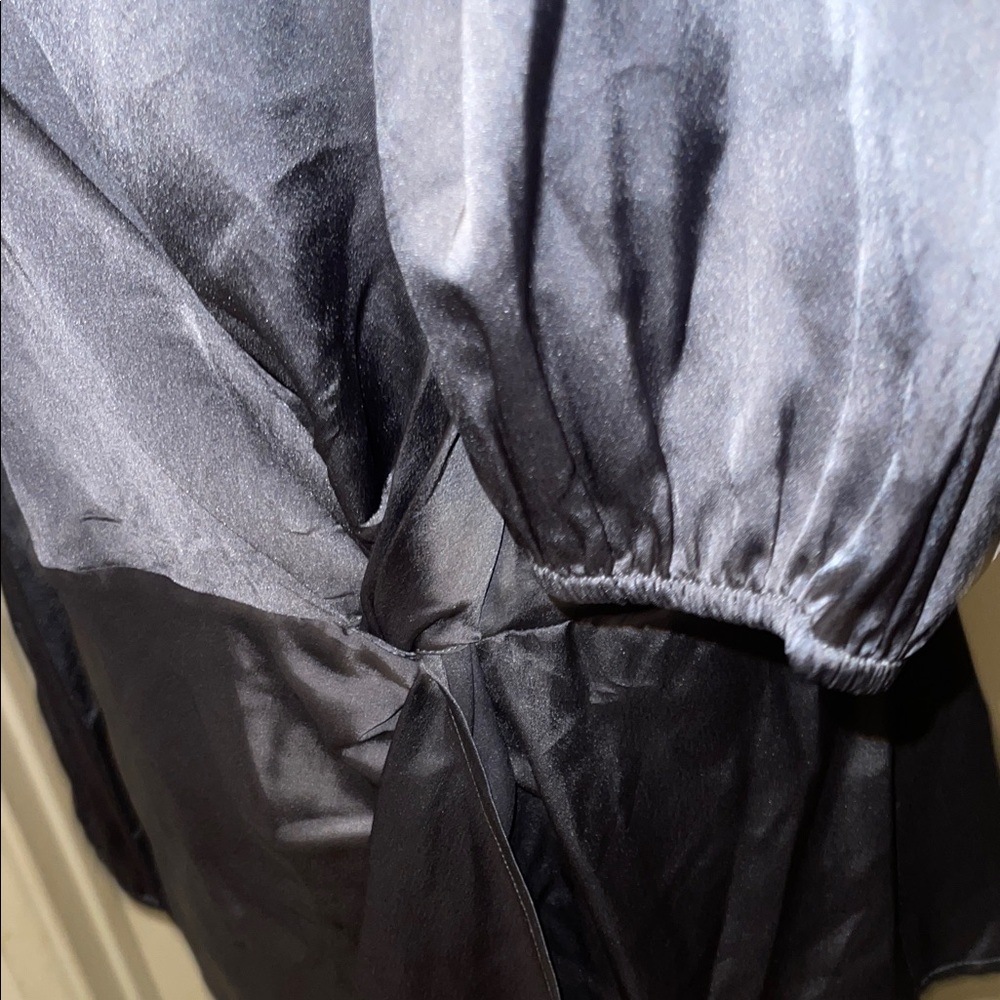 Pleione Gray V-Neck Blouse - Picture 2 of 3
